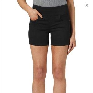 Rock & Republic Fever Pull On Shorts